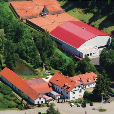 Hotel Mlyn - Jihlava Vílanec Екстериор снимка