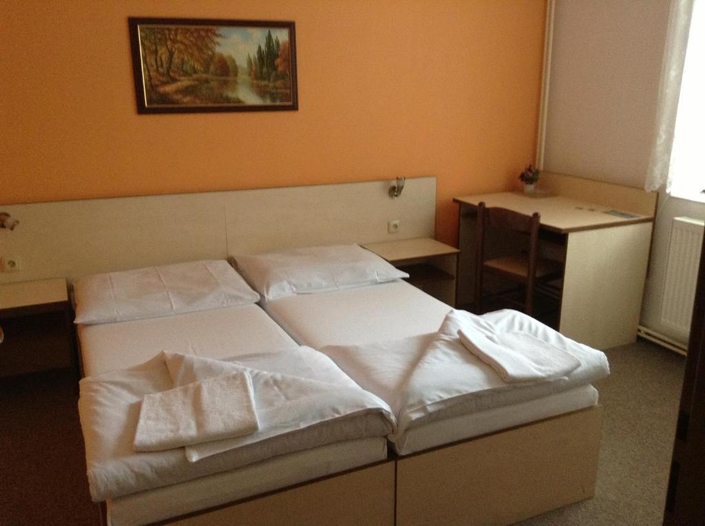 Hotel Mlyn - Jihlava Vílanec Стая снимка