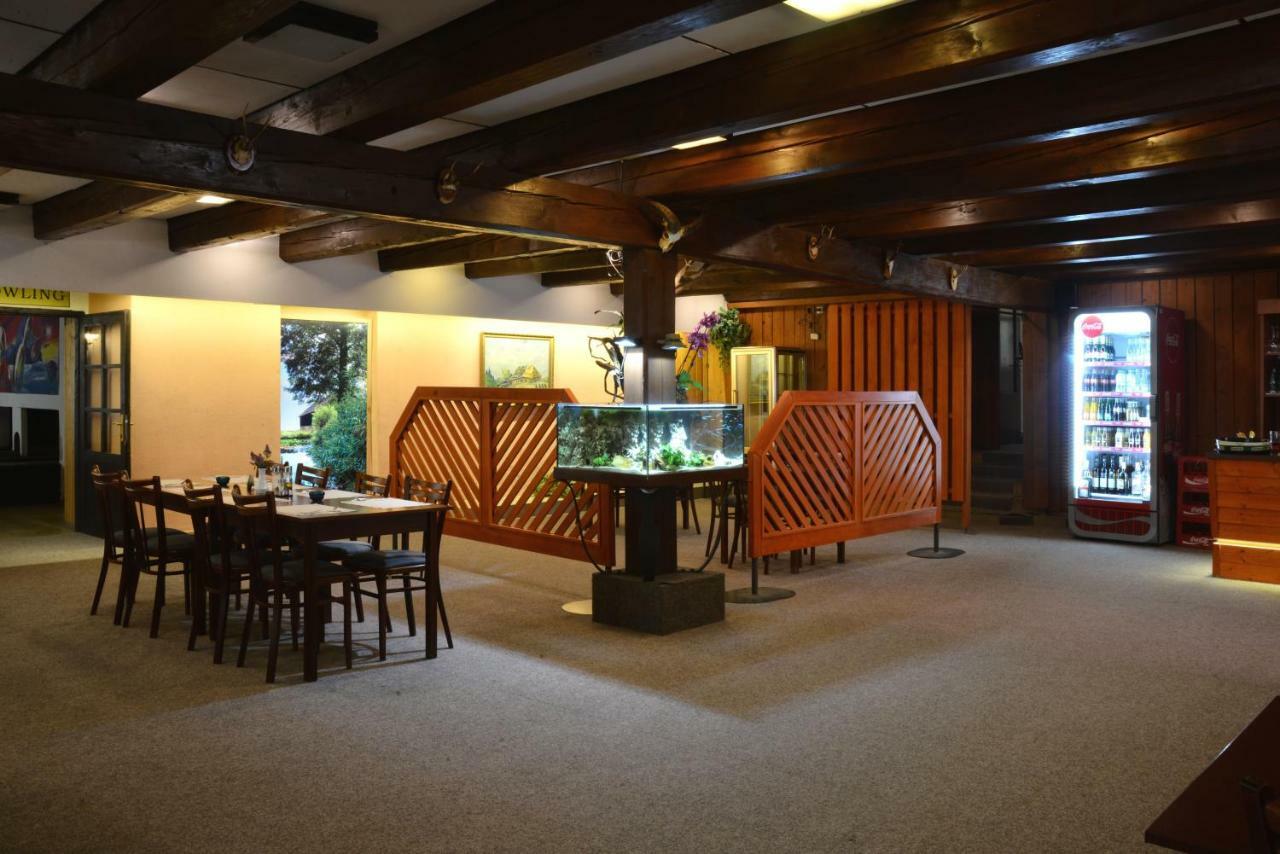 Hotel Mlyn - Jihlava Vílanec Екстериор снимка